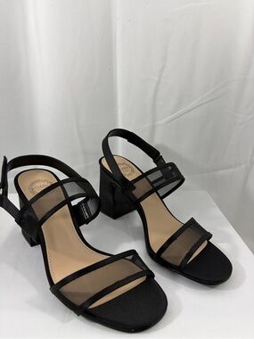 NWT I. Miller Women’s Size 7 Mesh-Strap Black Block Heels